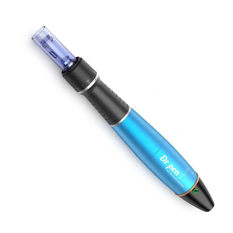 IT 플러그형 무선 피부 페인 (Wireless Dermapen) 은 미세한 선과 주름을 효과적으로 치료합니다.